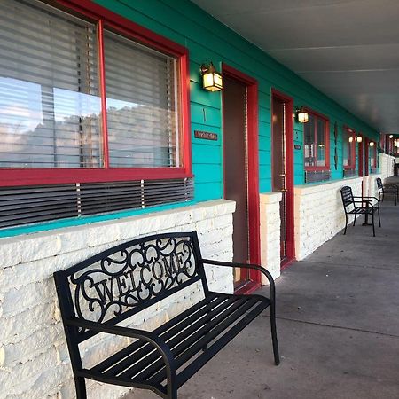 Raton Pass Motor Inn Exterior foto